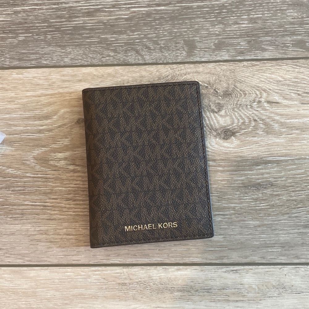 Michael Kors Passport case